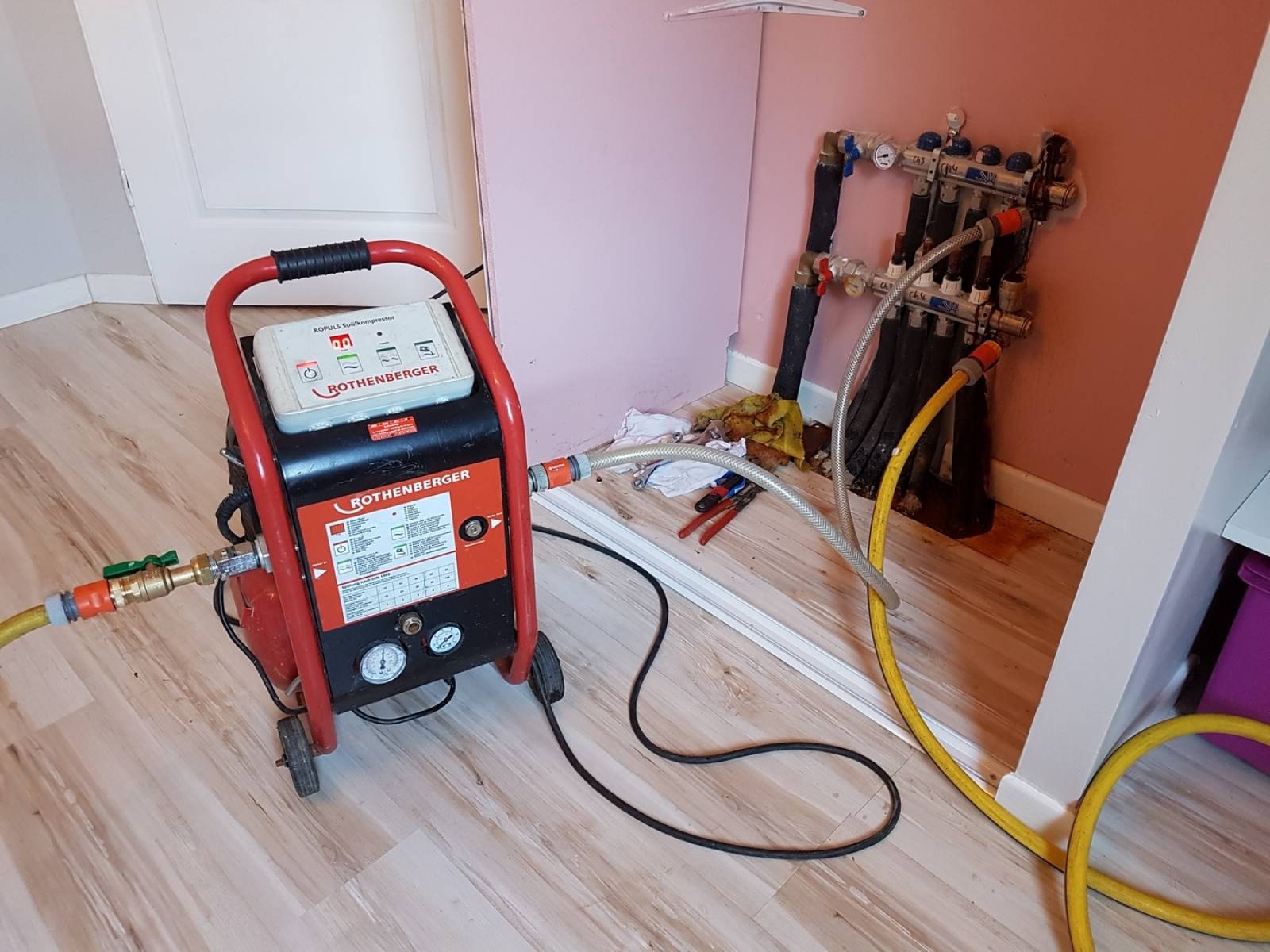 Ataşehir Aşık Veysel Vaillant Hermetik Şofben Kombi Bakımı
